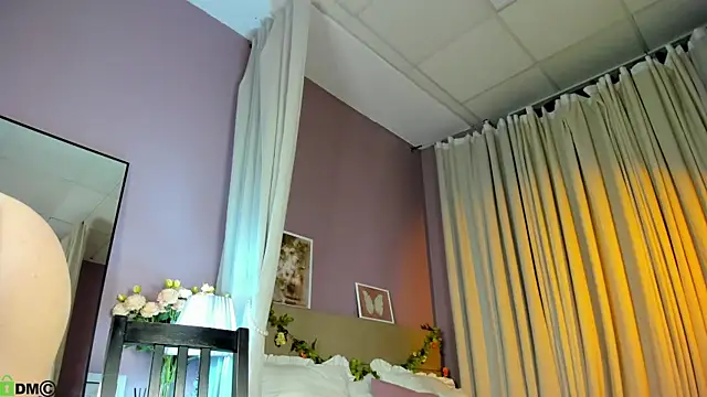 Dearly_Emily's Live XXX Chat