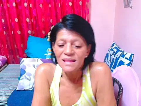 sluttyrox Webcam Show
