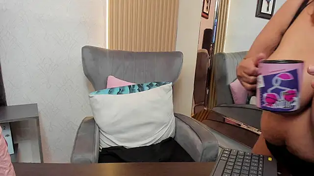MonzerratBoyer Live XXX-Chat