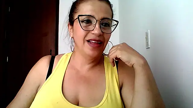 RossanaLionheart Adlı Modelin Canlı XXX Sohbeti