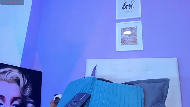 Chat XXX Live Charlotte11-11