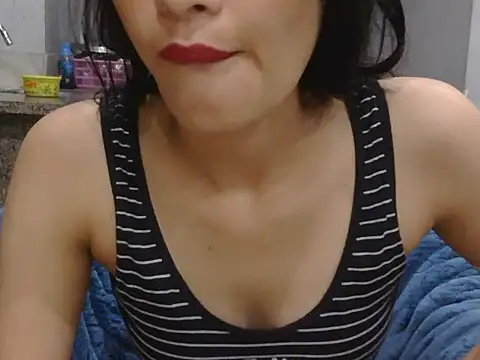 Kriti_Sano 即時 XXX 聊天