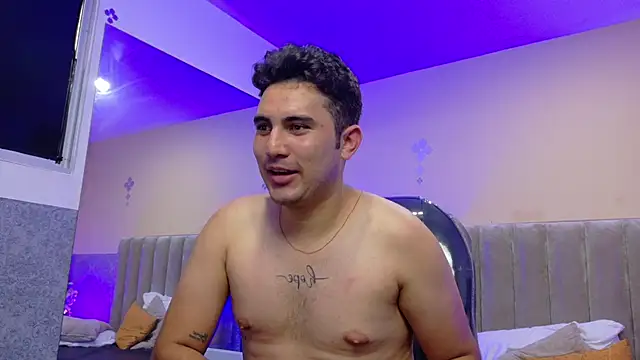 Chat +18 de NOAH_SIN_ ao vivo