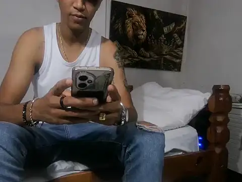 badboy_master Webcamshow