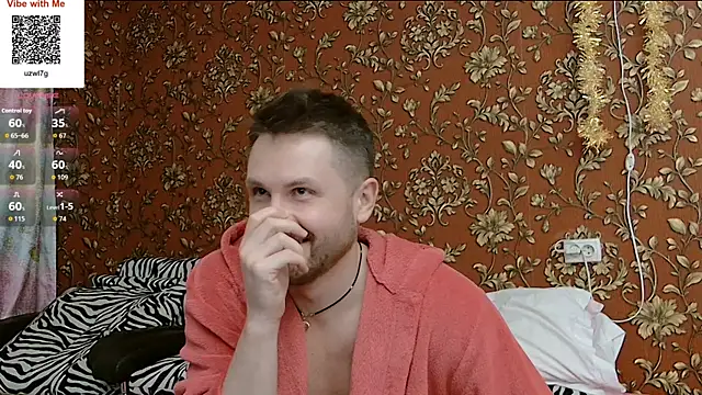 MartinBrandon Adlı Modelin Canlı XXX Sohbeti