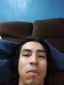 AlexAlejandro13's Live XXX Chat