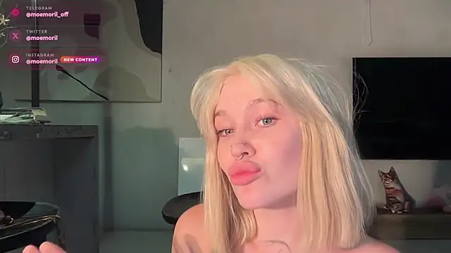 Golden_Aline Live XXX Chat