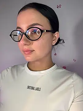 צ'אט XXX בשידור חי של QueenL0la