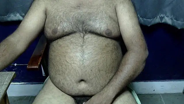 Czat XXX na żywo – hairysubcub_70