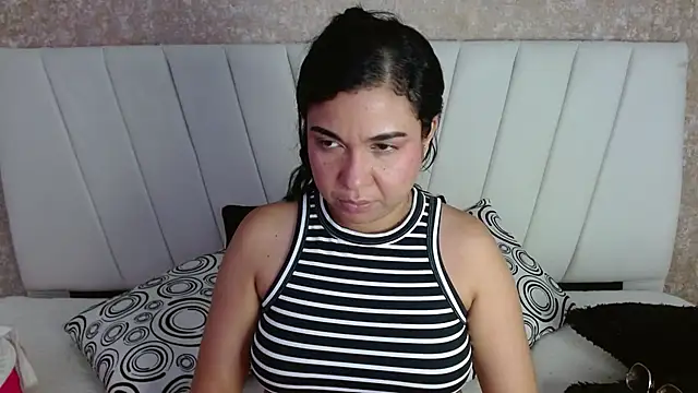 AliceSmity__ Chat XXX live