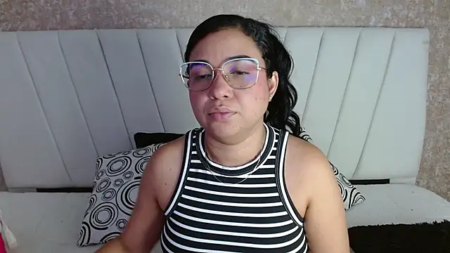 AliceSmity__ Chat XXX in diretta