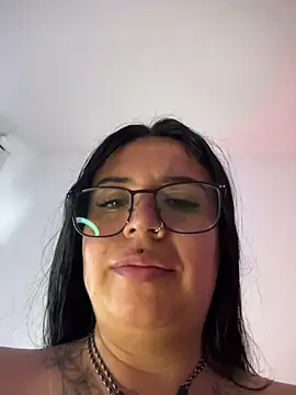 XXX chat uživo modela Devilsweet17