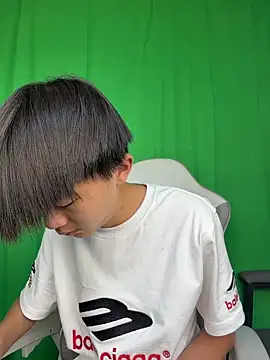 DD-101 live XXX chat