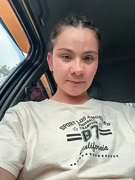 Chat XXX ao vivo de boomboomHooT