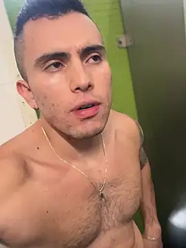 LucasJewely XXX чат на живо