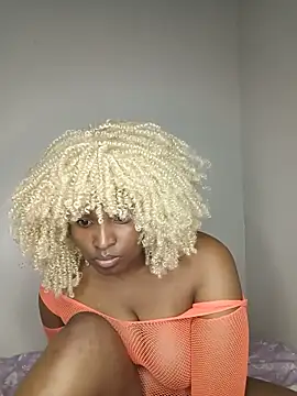 queen_mendyz élő XXX-chatje