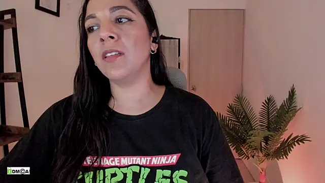 urcute_kitten Chat XXX live