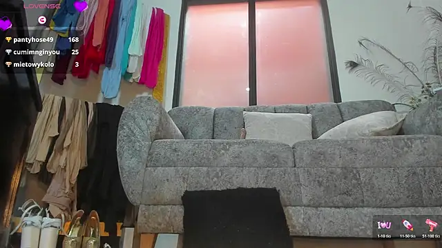 Chat XXX en directo de violetmontan