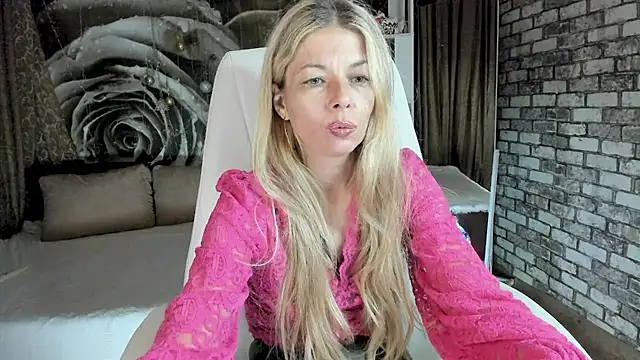 Eva_Melow – Live XXX-chat
