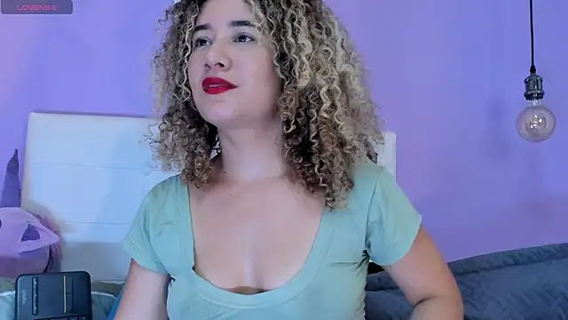 Chat +18 de Charlotte11-11 ao vivo