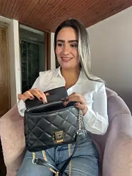 Miilana_ 网络视讯表演