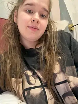 HornyGirlH Adlı Modelin Web Kamerası Şovu