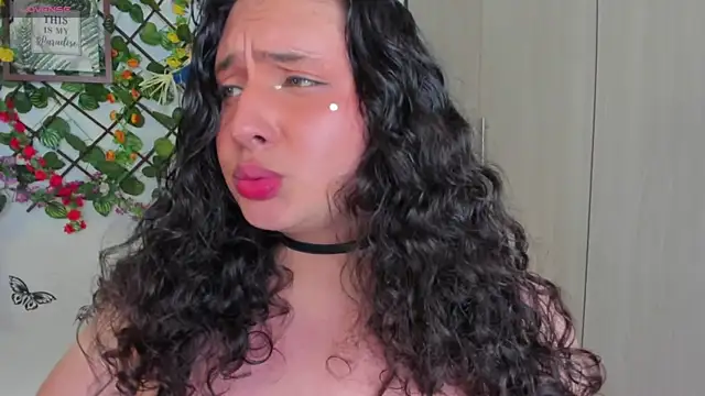 TICH____ Live XXX Chat