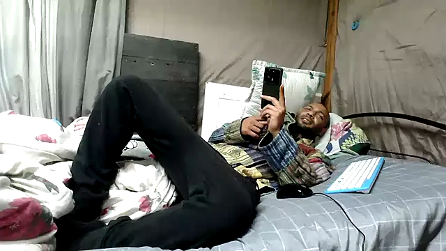 Camodick Adlı Modelin Canlı XXX Sohbeti