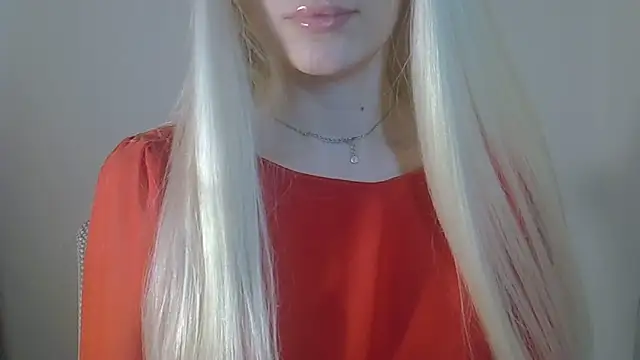 ViraVrema's Live XXX Chat