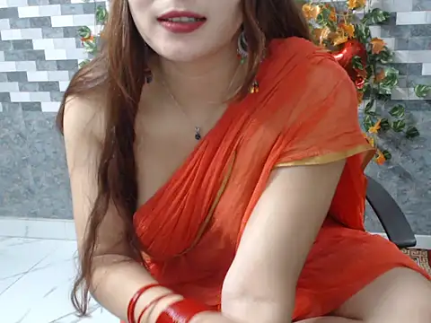 The_Queen_Arinaah Show in webcam