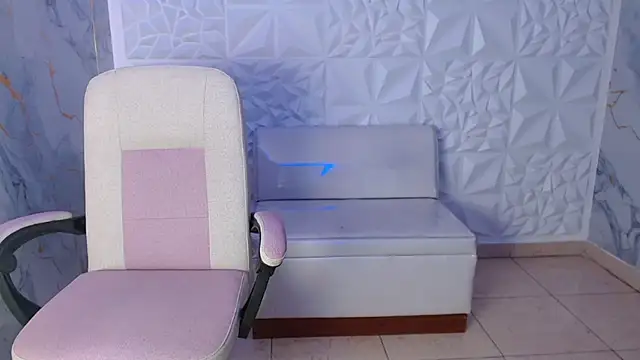 ManSant élő XXX-chatje