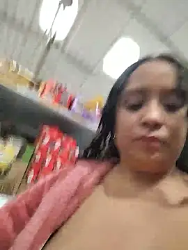 Chat +18 de You-sexy-starr ao vivo