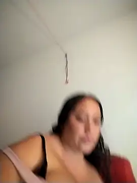 צ'אט XXX בשידור חי של You-sexy-starr