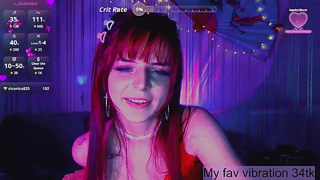 ArianaLightのライブXXXチャット