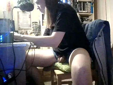 Show modela Davideksexy na web-kameri