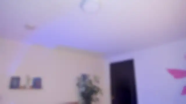 YariRose Webcam show