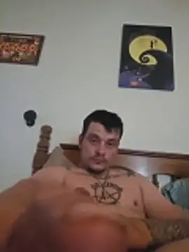 twistafatpipe's Webcam Show