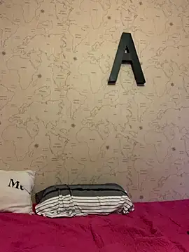 LupitaHaze Webcam show