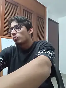 SrIncognito666 Webcam-Show