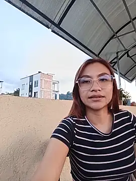 XXX chat uživo modela Leticia_Hinkley_
