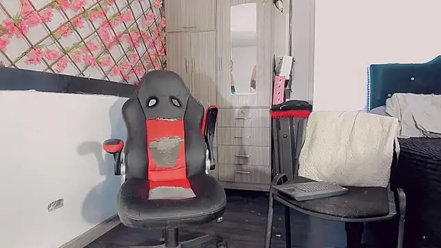 Show de webcam de Thiara_veky_