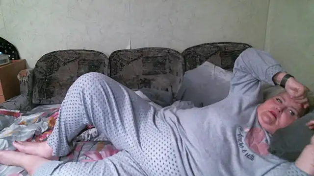 Lana555 即時 XXX 聊天