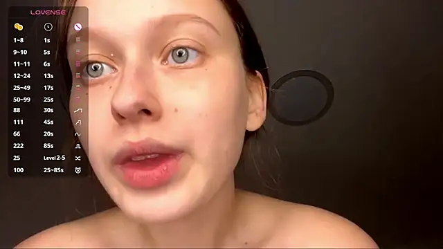 LoryMusetti live XXX chat