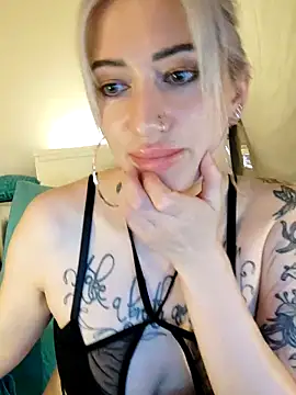 Gina-Lumara Webcam-Show