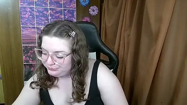 Chat +18 de Teasing_Dora ao vivo