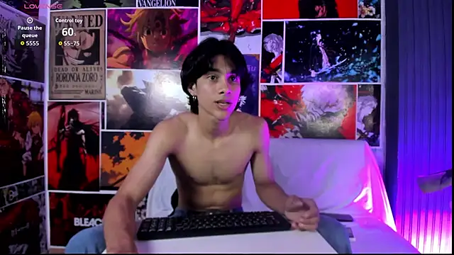 XXX chat uživo modela Cheys_Mast