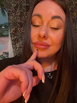 DaisyStreet Live XXX-Chat