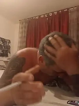 XXX chat uživo modela wifesfuckerpu