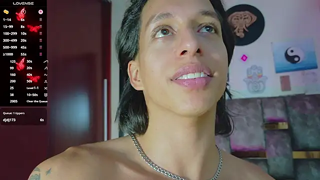 DannyPhantom555's Live XXX Chat