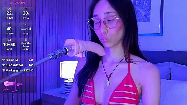 Онлайн чат XXX doll_bella_